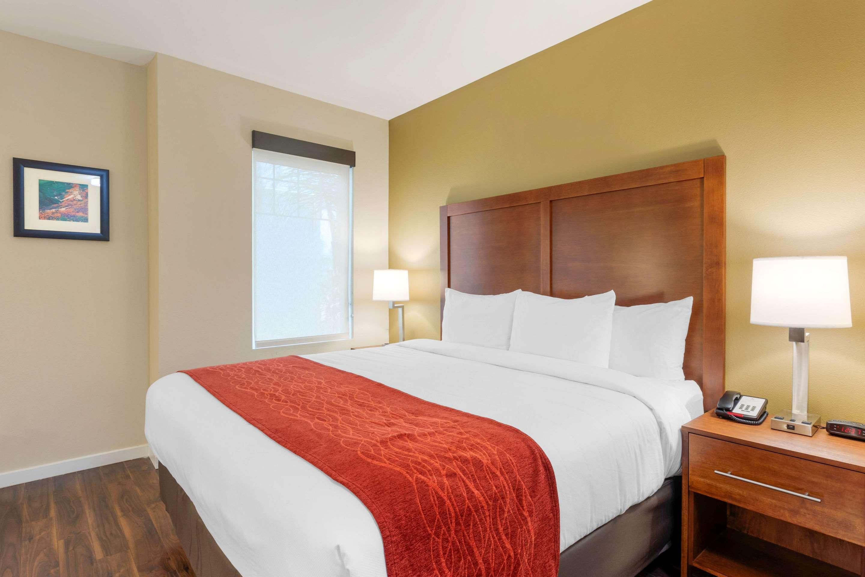 Comfort Inn & Suites Near Ontario Airport Luaran gambar