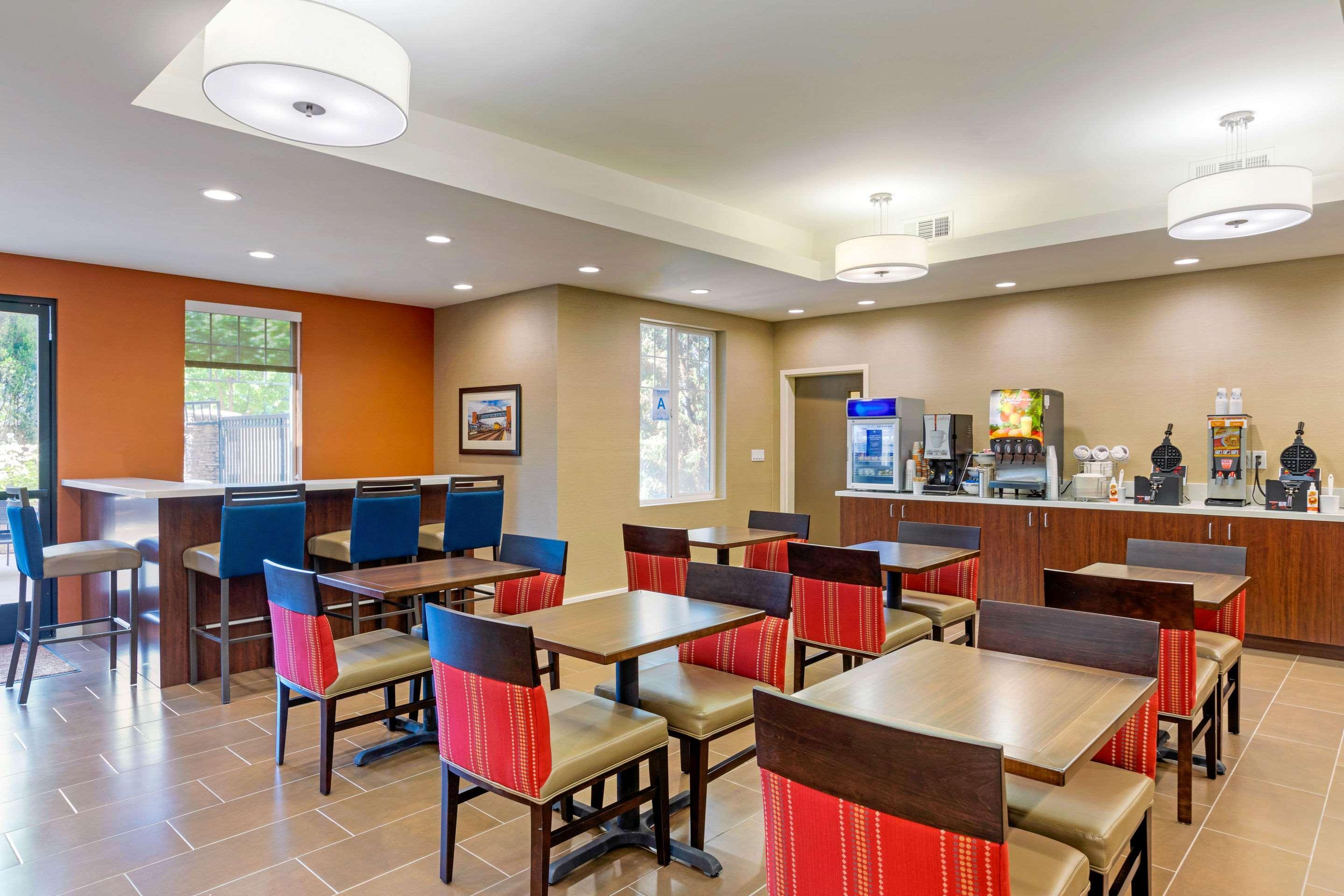Comfort Inn & Suites Near Ontario Airport Luaran gambar