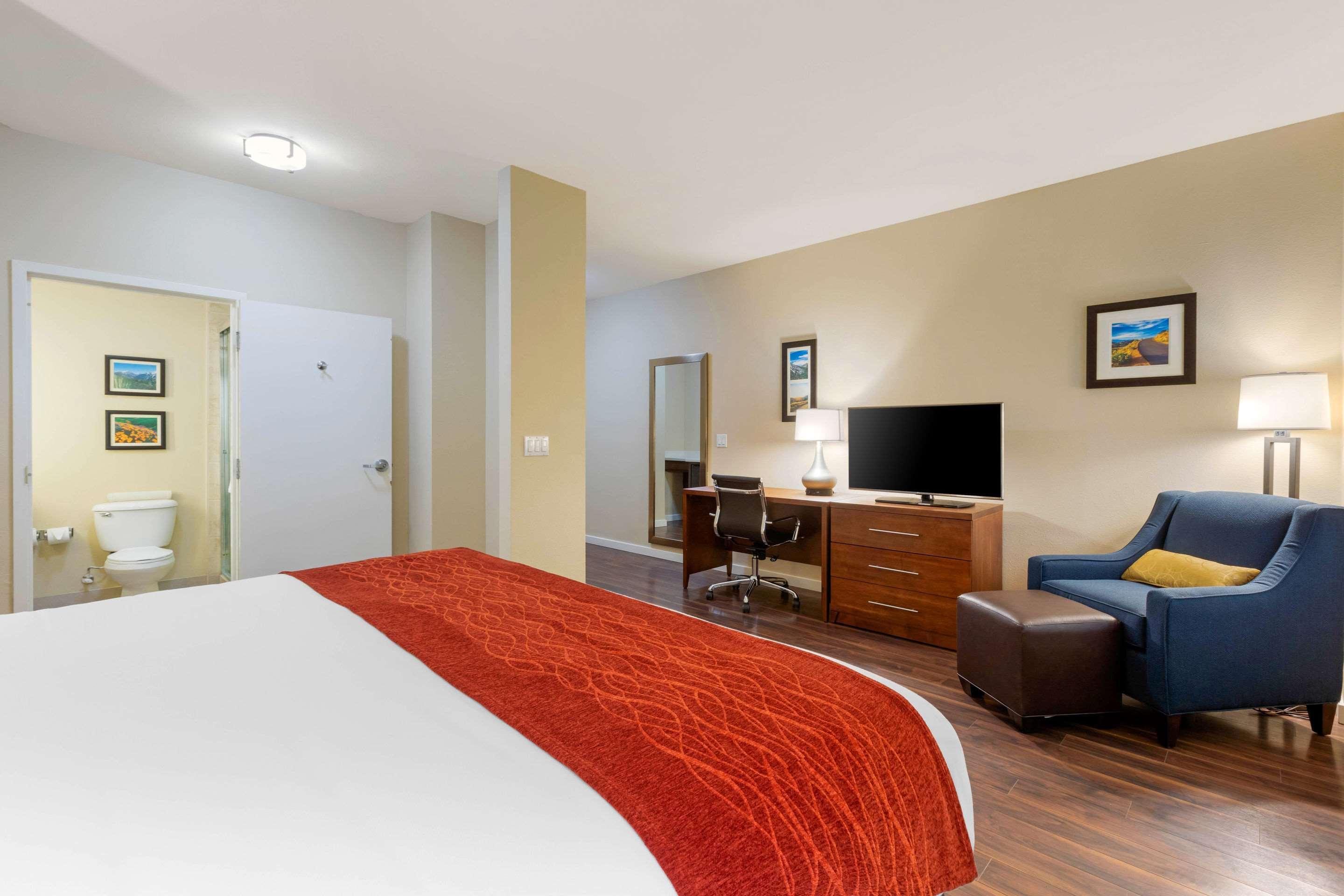 Comfort Inn & Suites Near Ontario Airport Luaran gambar