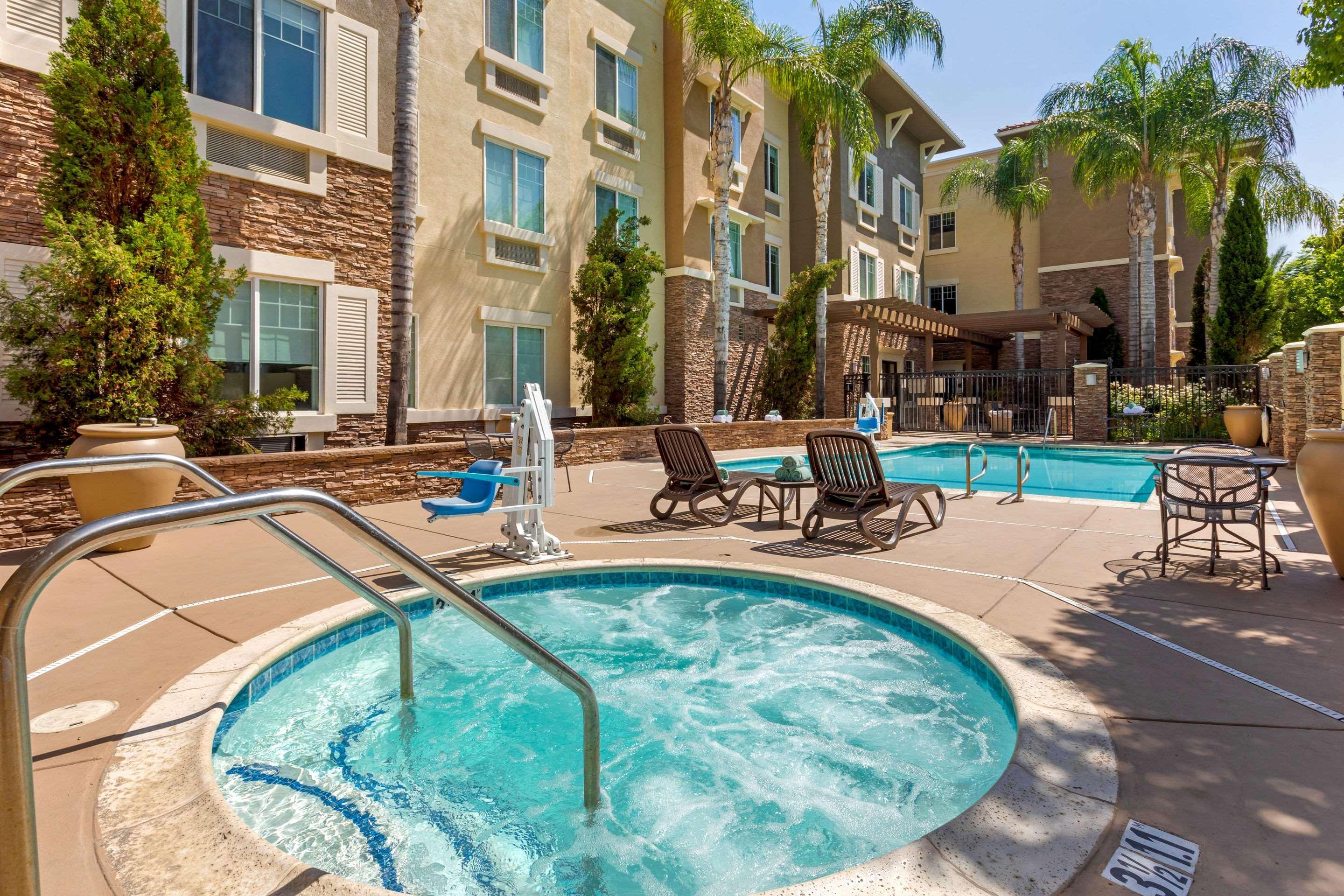 Comfort Inn & Suites Near Ontario Airport Luaran gambar