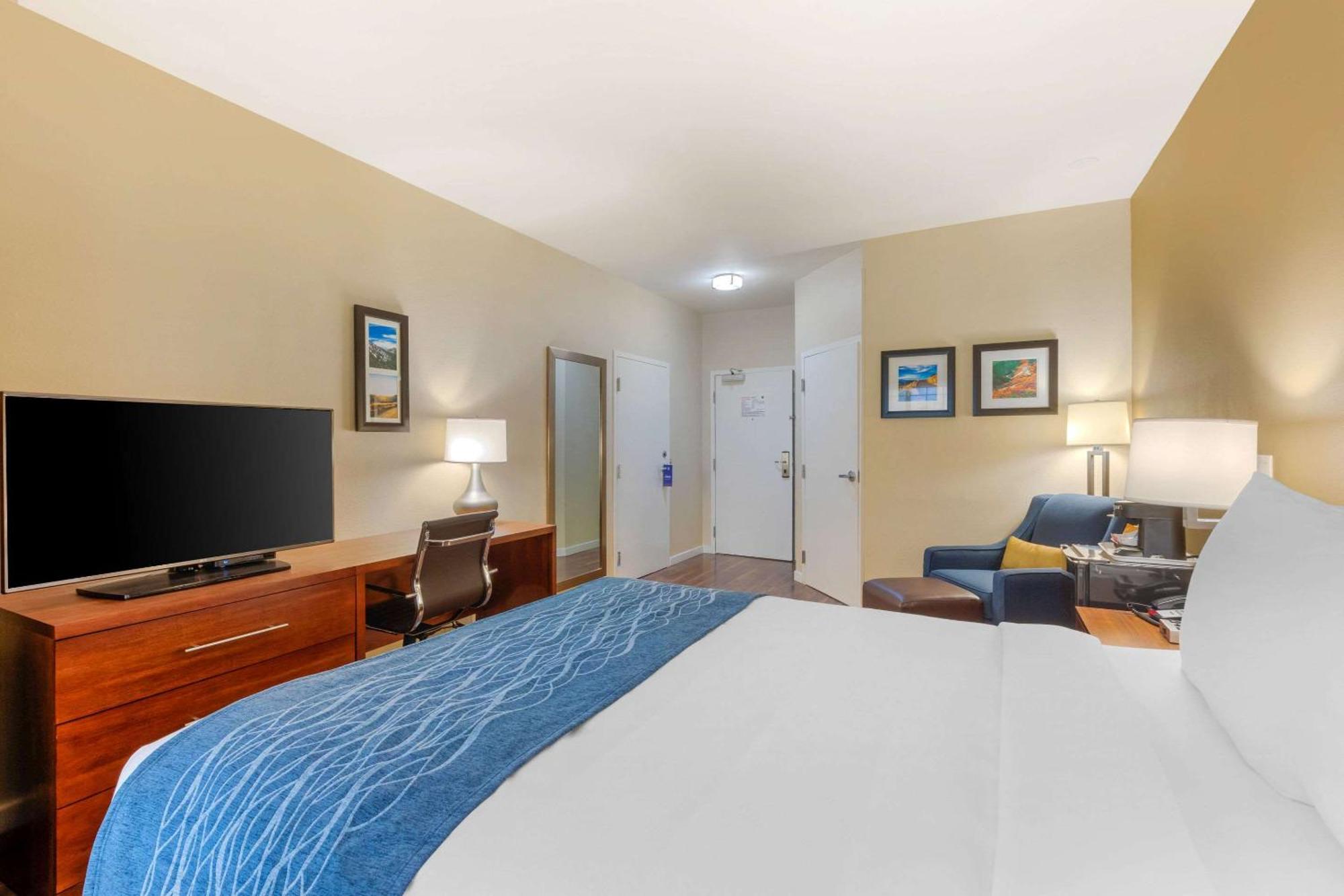 Comfort Inn & Suites Near Ontario Airport Bilik gambar
