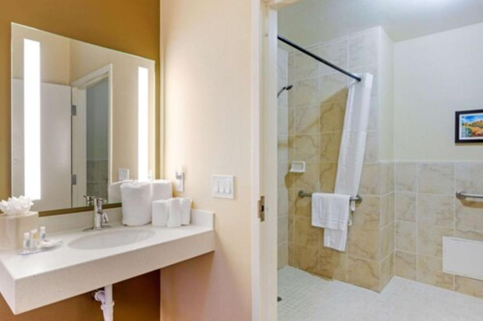 Comfort Inn & Suites Near Ontario Airport Luaran gambar